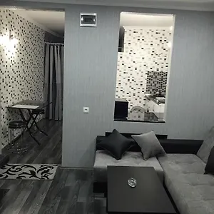 maias-apartment-on-rustaveli.alltbilisihotels.com/